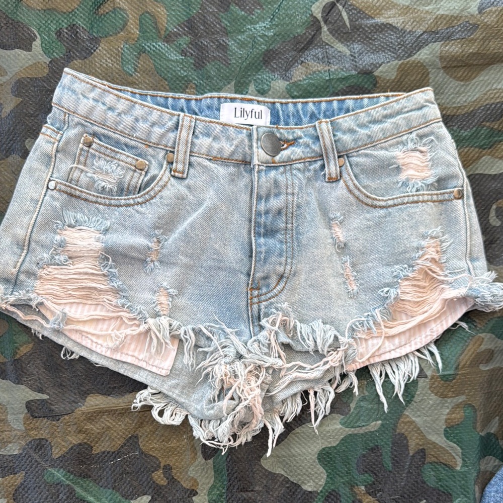 Distressed Denim Shorts - Light Blue